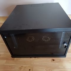 solar pv battery cabinet