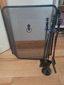 Fireguard and fire implements