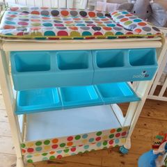 Baby Changing Unit with Bath