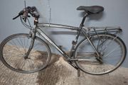 Lombardo Ventimiglia 2200 flat-bar road bike (needs a service)