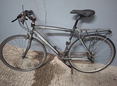Lombardo Ventimiglia 2200 flat-bar road bike (needs a service)