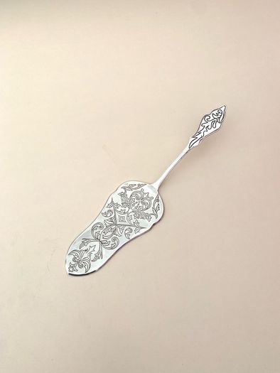 Art nouveau silver plated cake server