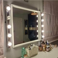 Vanity Mirror