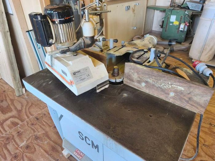 spindle moulder