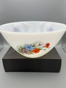 Arcopal Volubilis Salad Bowl - Milk Glass
