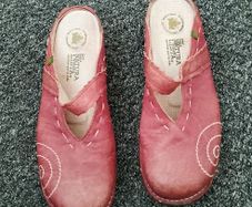 ladies clogs  eu41