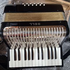 Bell Piano Accordion 12 base