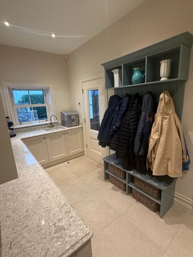 Kitchen / utility