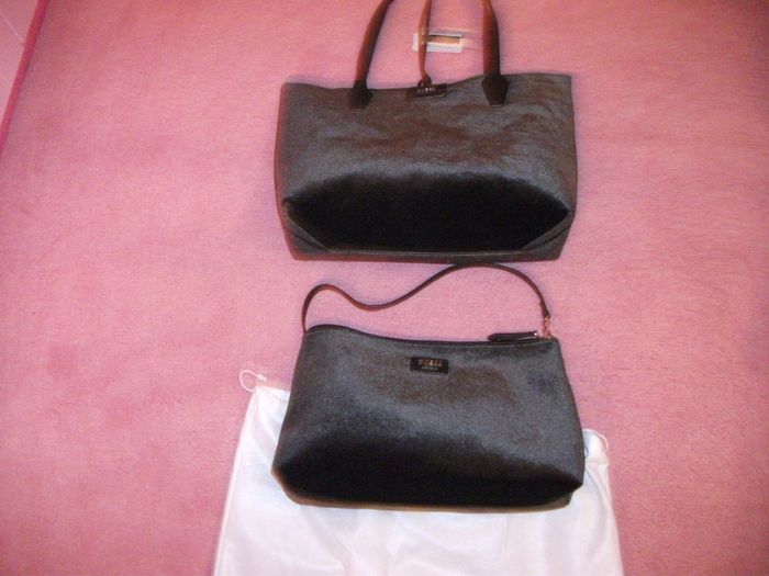 GUESS Bobbi reversible black velvet tote