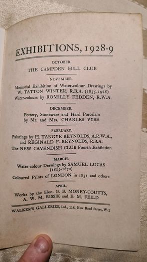 Walker's Quarterly. Rare 1930.windmills In Sussex By G. M. Fowell. Illustrated & Data Coloured By A. Ford Hughes. First Edition Paperback In Good Condition Complete With Walker's. Monthly Pull Out. See Photos.