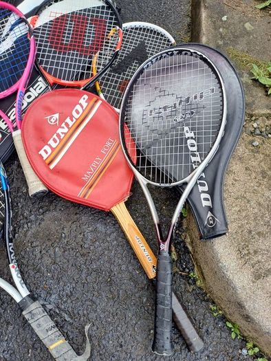 6 Long tennis rackets