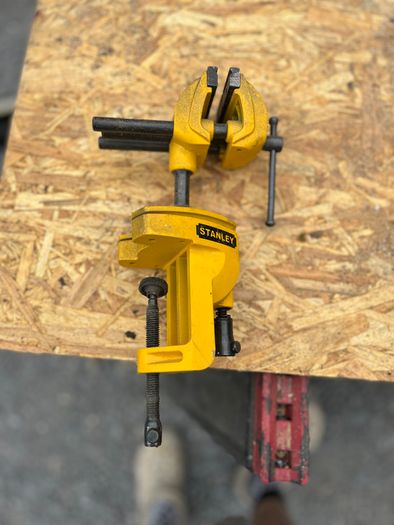 stanley bench vice