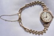 Vintage 9ct Solid Gold Watch Women Wrist Watch For Ladies 375 Gold Hallmarked -works well and keeps time
