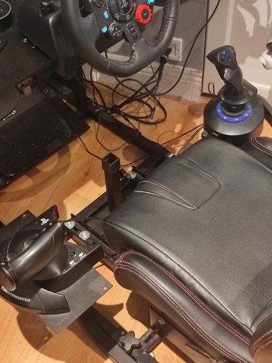 Thrustmaster T.Flight HOTAS flight controller - Playstation/PC compaitble