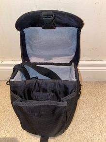 Tamrac, Lowepro, Manfrotto Camera bag