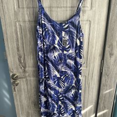BNWT Debenhams Dress - UK 12