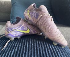 Nike phantom united boots size uk 9 with receipt