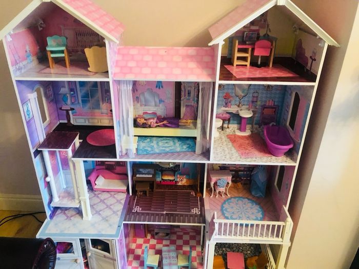 Doll House