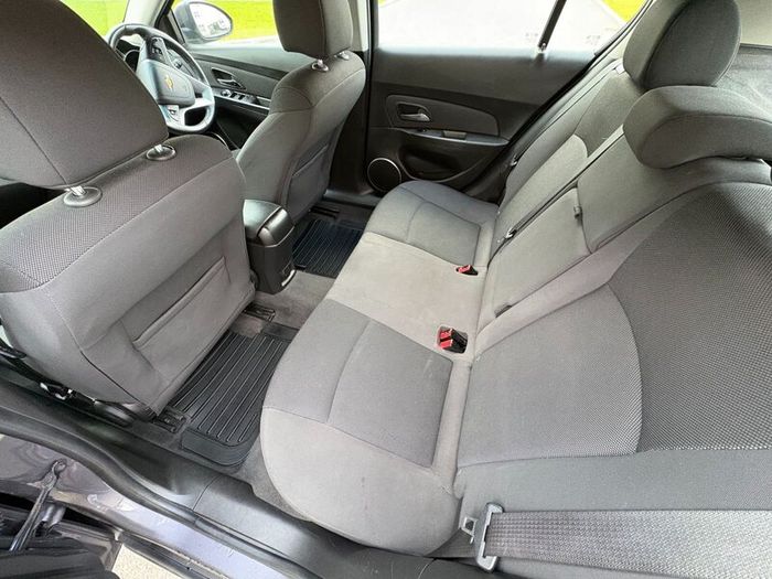 Chevrolet Cruze 2012 Nct & Taxed & Service History