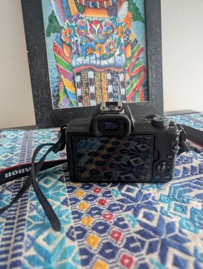 Canon Eos M50