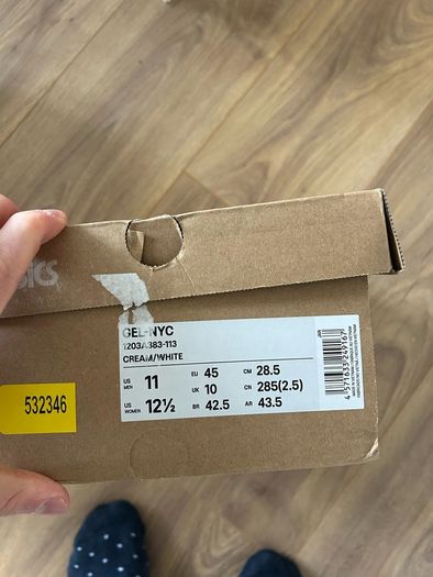 ASICS gel nyc cream/white UK10