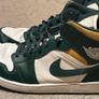 Nike Air Jordan 1 "Green Bay" Image 2