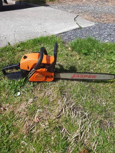 Chainsaw