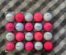 Srixon & Callaway Pink and White golf balls