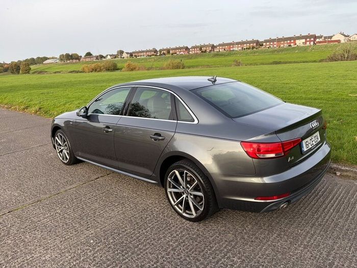 Audi A4 2.otdi 150 S T S Line
