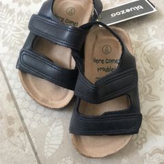 Blue zoo sandals size 4 New with tags