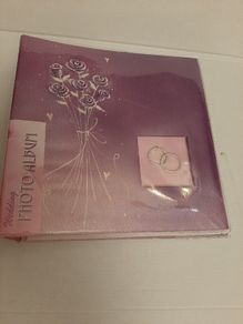 New wedding album holds 200 photos