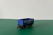 Hornby 7 plank mineral wagon H652