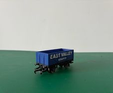 Hornby 7 plank mineral wagon H652