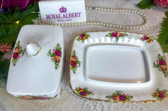 Royal Albert Old Country Roses Rectangle Butter Dish