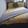 Bed and mattress Image 5