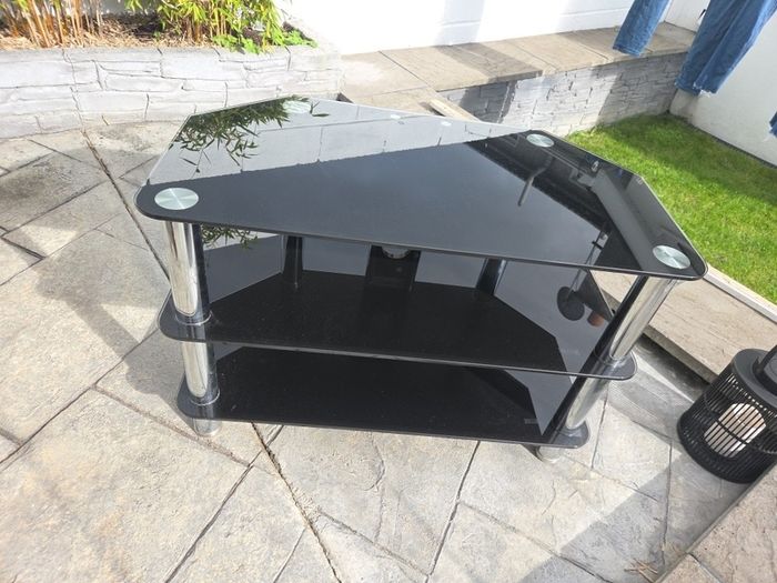 TV unit