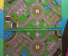 Child paying mat / rug