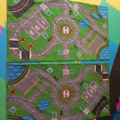 Child paying mat / rug