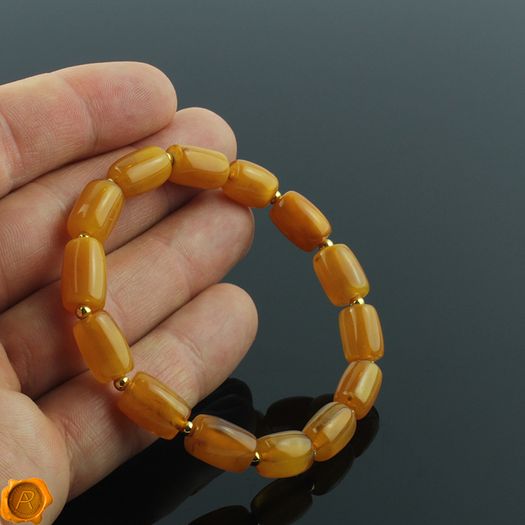 Luxury rare beeswax genuine Baltic amber beaded elastic bracelet with gold plated spacers vintage jewellery bracelet
