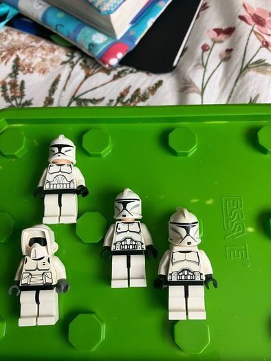 Lego Star Wars phase 1 clone troopers and scout trooper