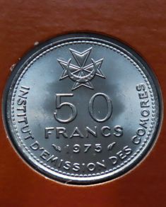 Rare Comoros Islands 1975 Vintage Coin Stamp cover BUNC