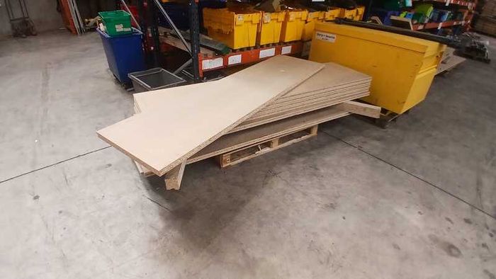 Mezzanine floor boards