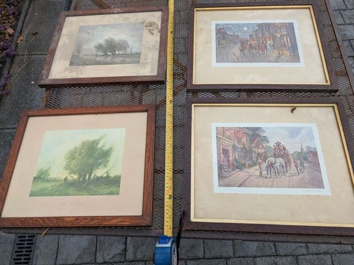 Picture Frames & Prints