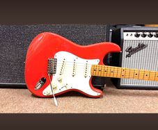 2013-Fender Classic Series 50's Strat