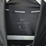 nike running top Image 2