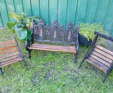 Mini garden ornament