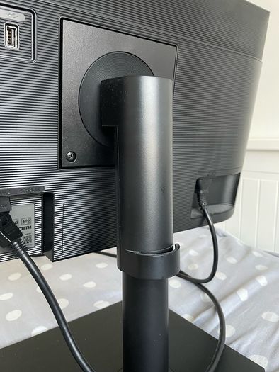 Monitor 22 inch samsung model F22T450FQR