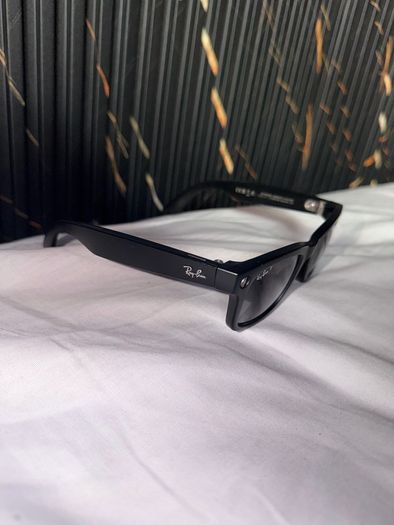 Meta Ray-bans 2 - Read Description