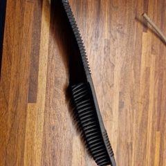 rubber brush