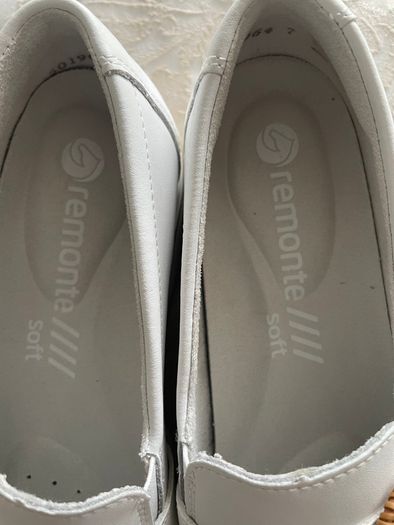White Remonte Buckle Low Platform Loafers - Size 39- Nearly New